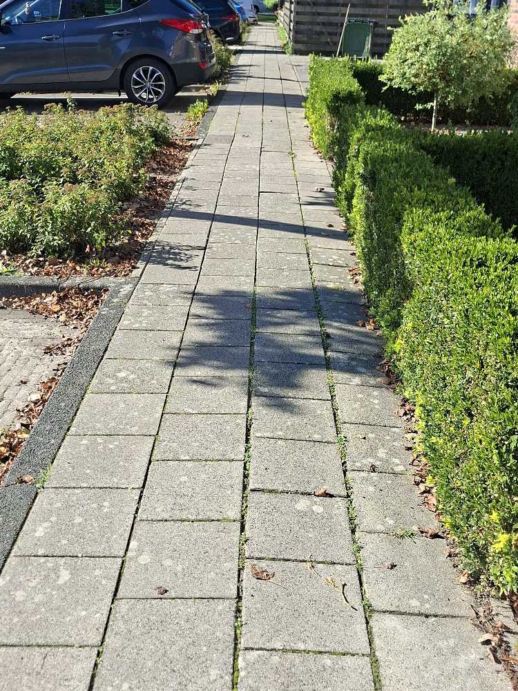 Foto bij melding 5680716 · Wegen, fietspaden, en stoepen