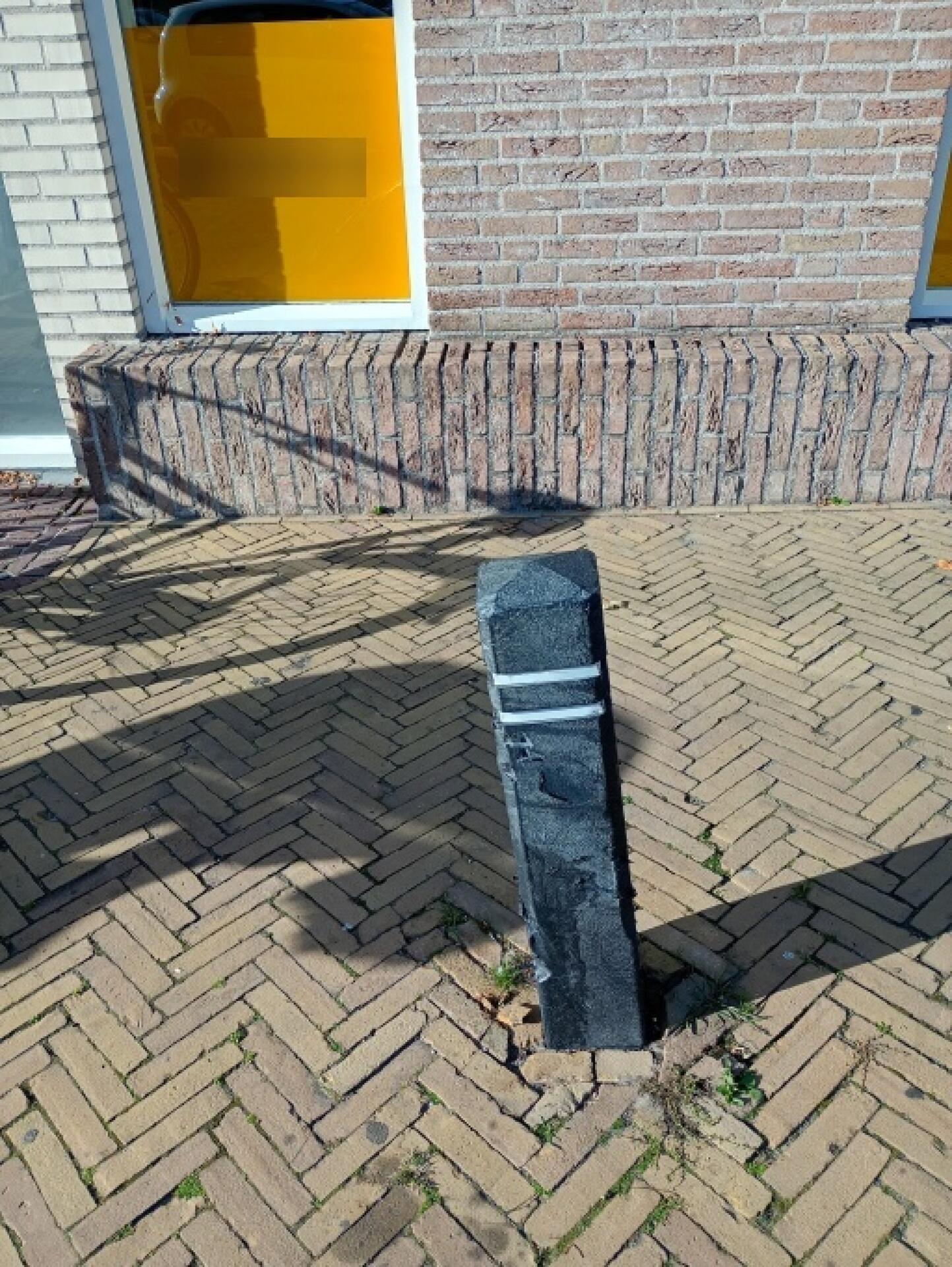 Foto bij melding 5620757 · Speeltoestellen en Straatmeubilair