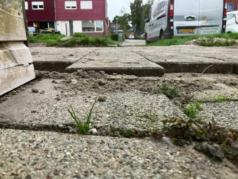 Foto bij melding 5577337 · Wegen, fietspaden, en stoepen