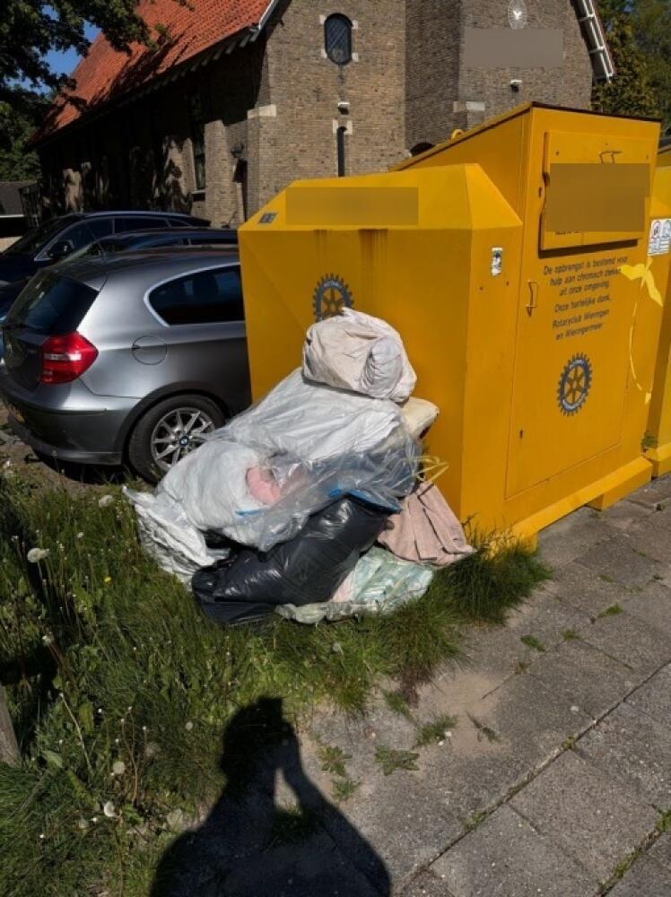 Foto bij melding 5089312 · Afval