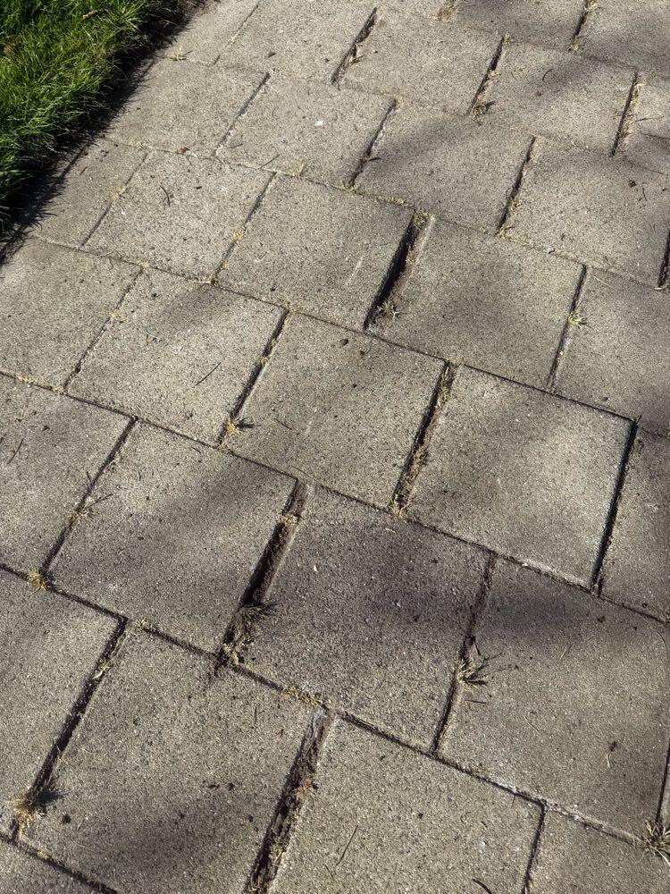 Foto bij melding 5066185 · Wegen, fietspaden, en stoepen