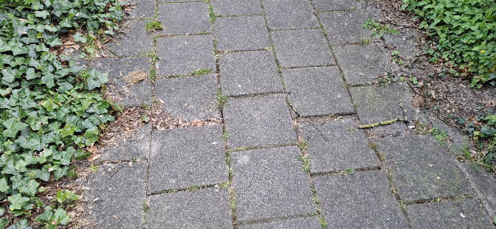 Foto bij melding 5047581 · Wegen, fietspaden, en stoepen