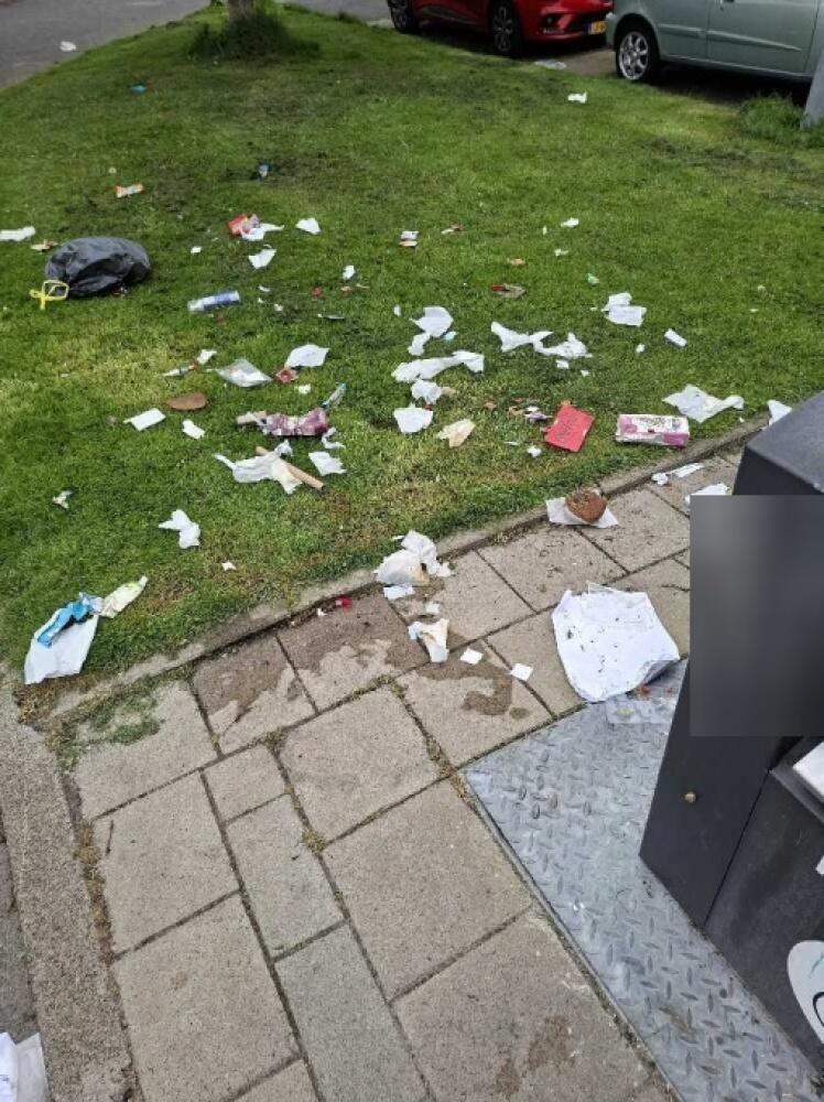 Foto bij melding 5085764 · Afval en zwerfvuil