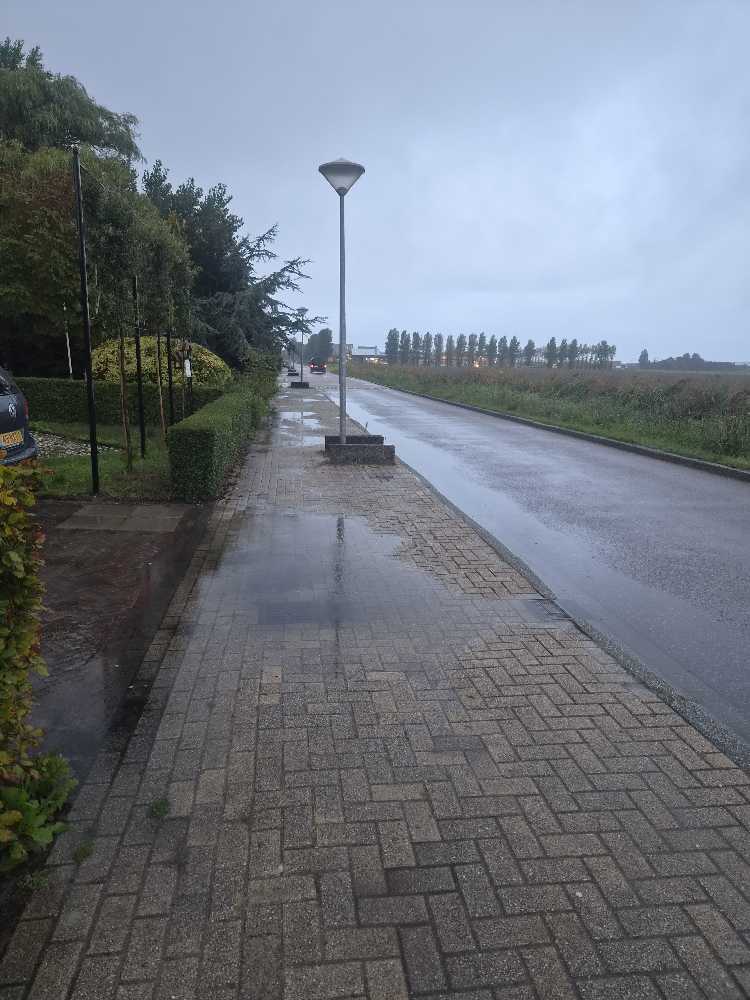 Foto bij melding 5557186 · Riolering en water