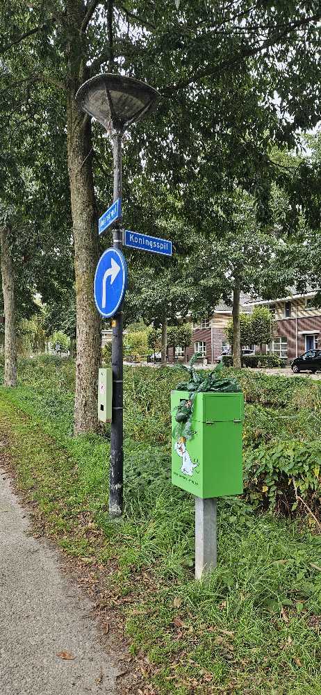 Foto bij melding 5629509 · Afval