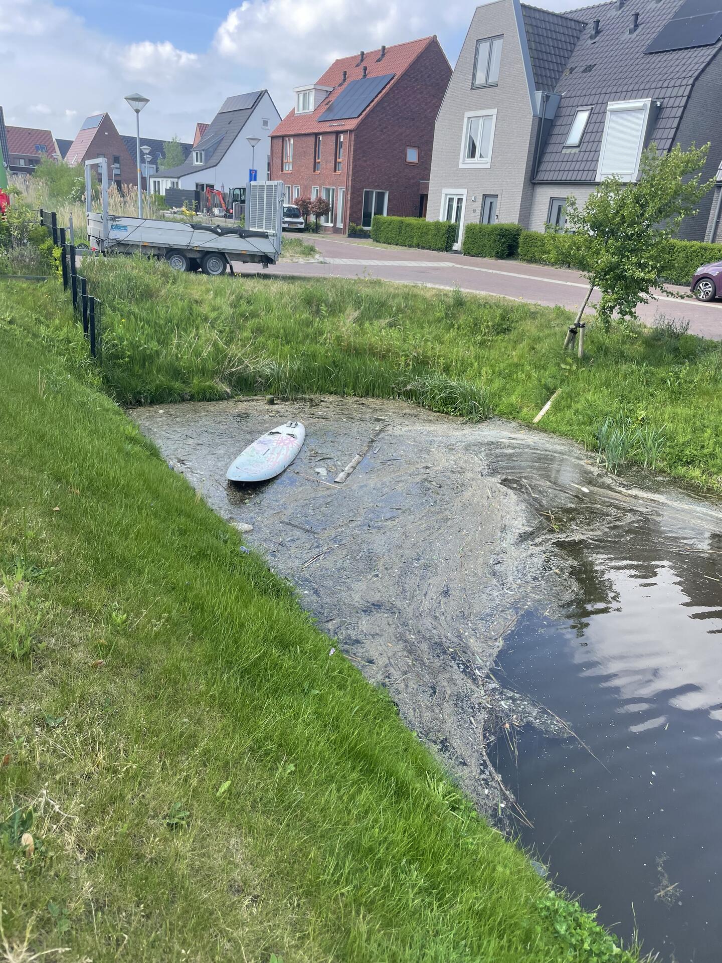 Foto bij melding 5096760 · Afval en zwerfvuil