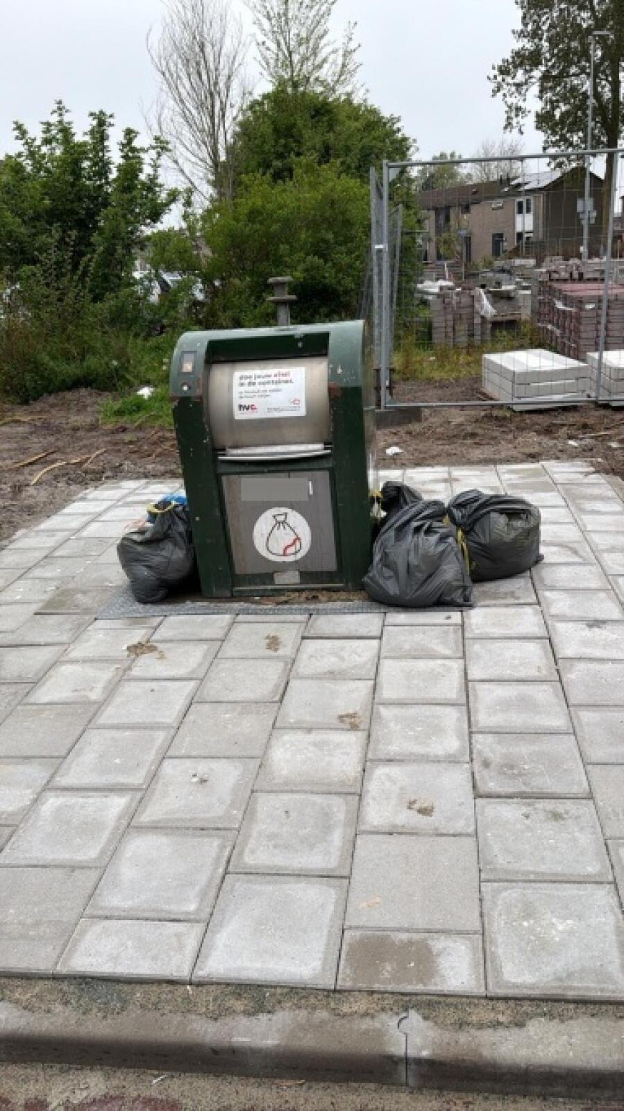 Foto bij melding 5068504 · Afval en zwerfvuil