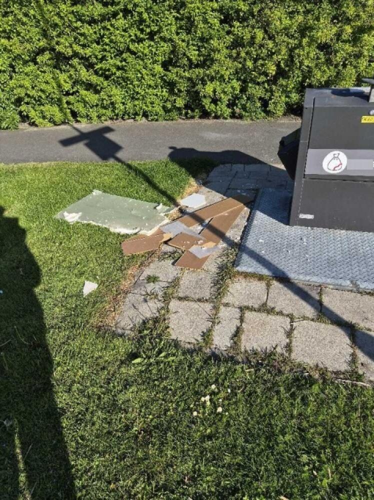 Foto bij melding 5117873 · Afval en zwerfvuil