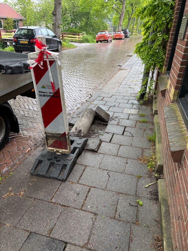 Foto bij melding 5111777 · Speeltoestellen en Straatmeubilair