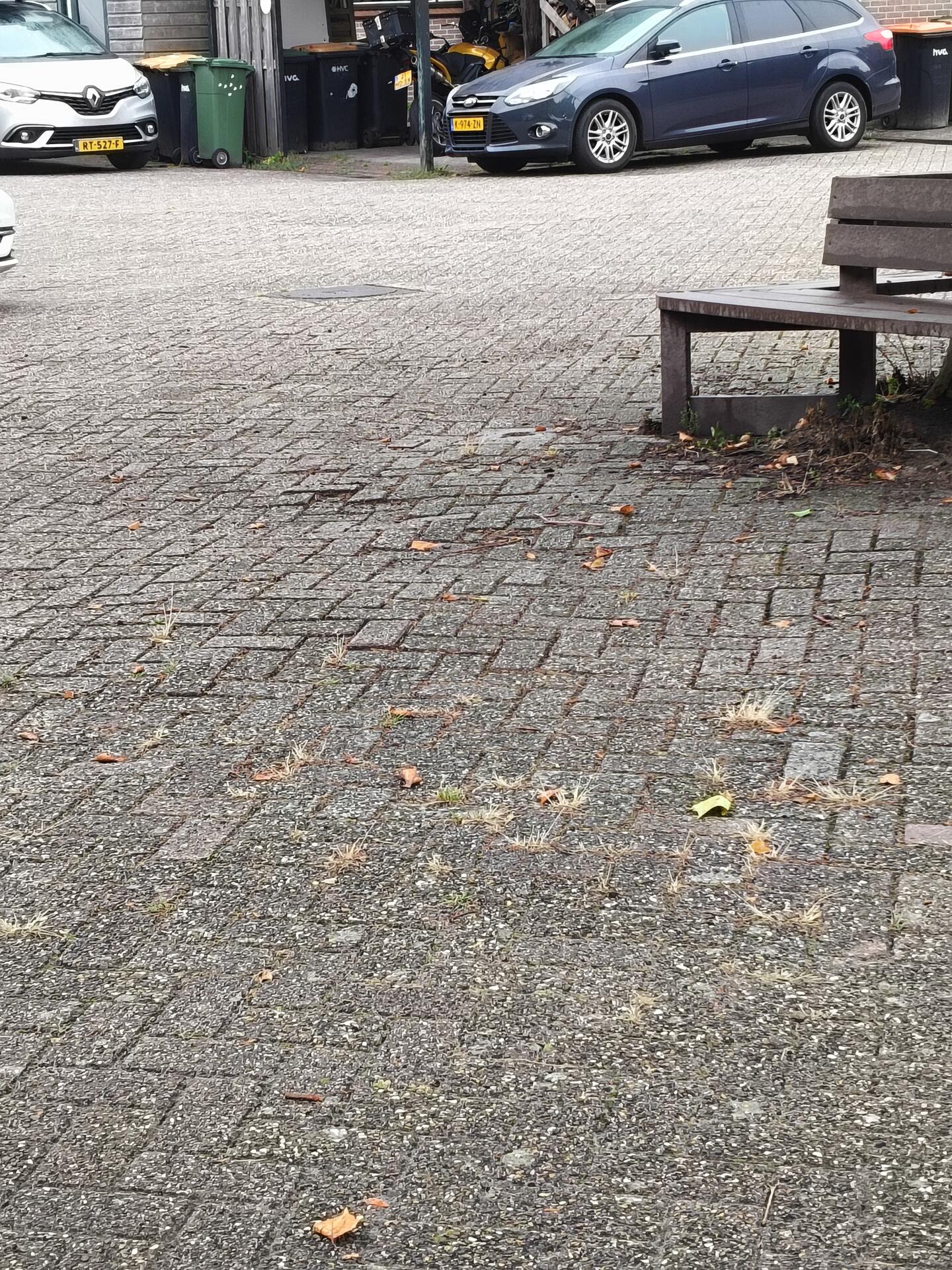 Foto bij melding 5477241 · Wegen, fietspaden, en stoepen