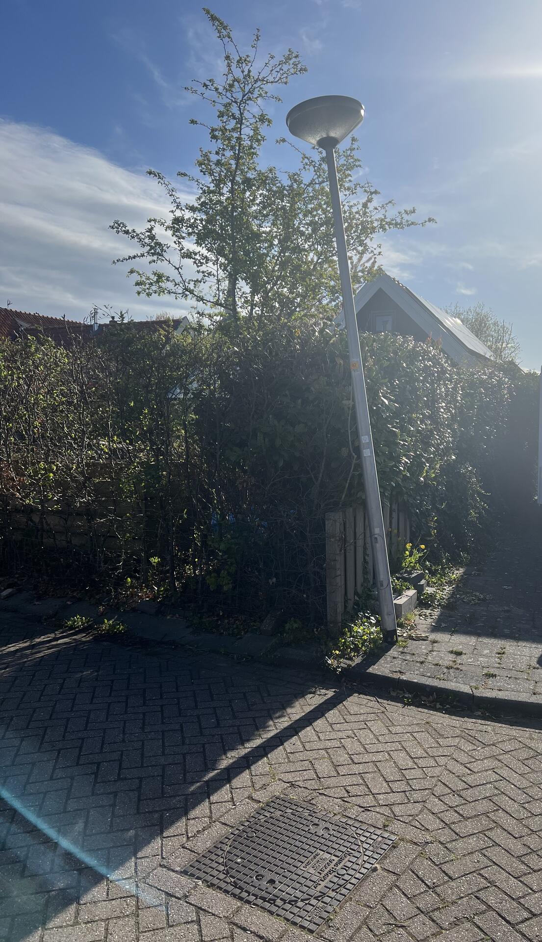 Foto bij melding 5049819 · Straatverlichting