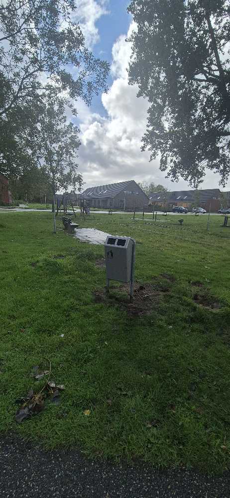 Foto bij melding 5555536 · Afval