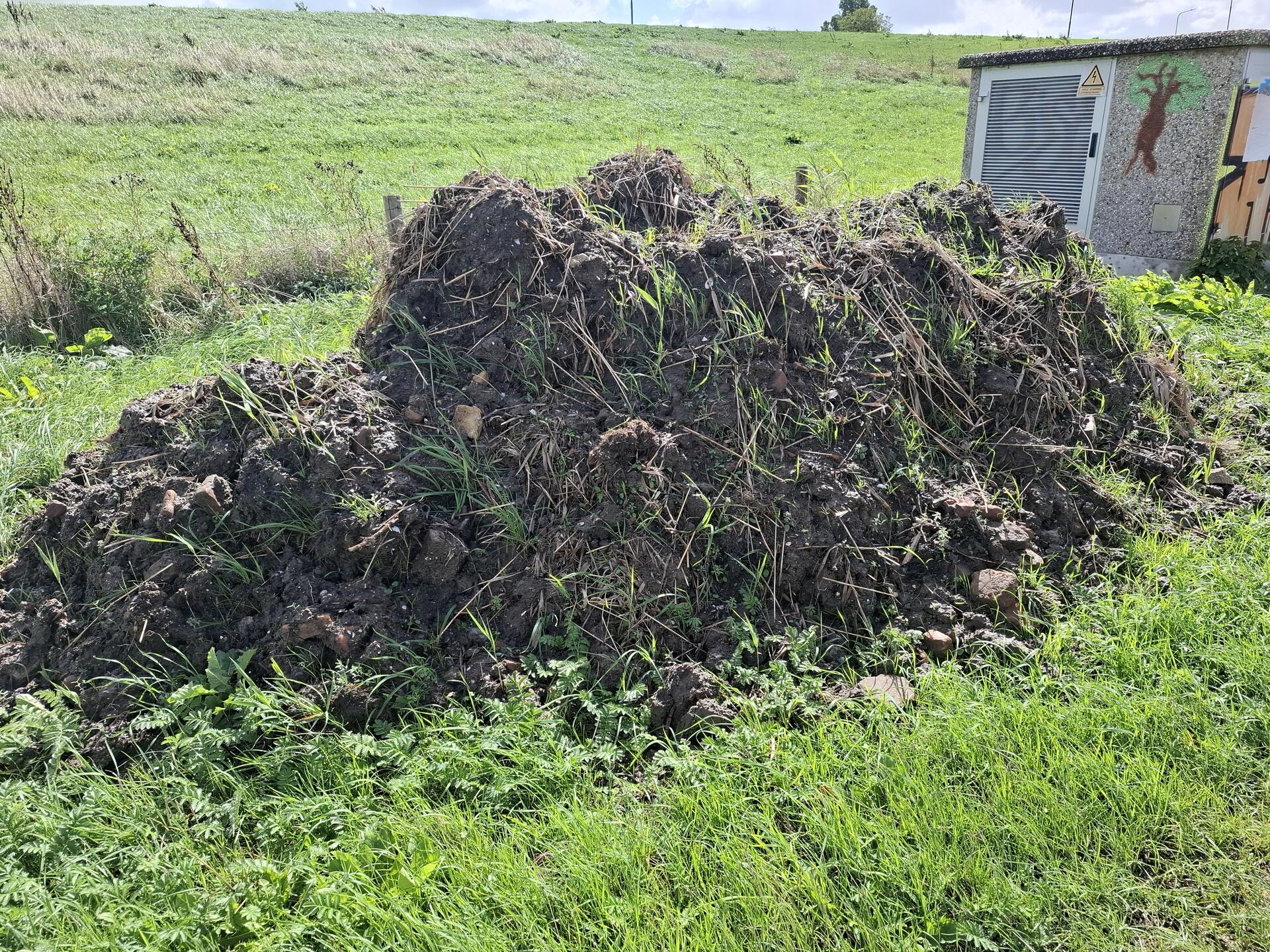 Foto bij melding 5561817 · Afval