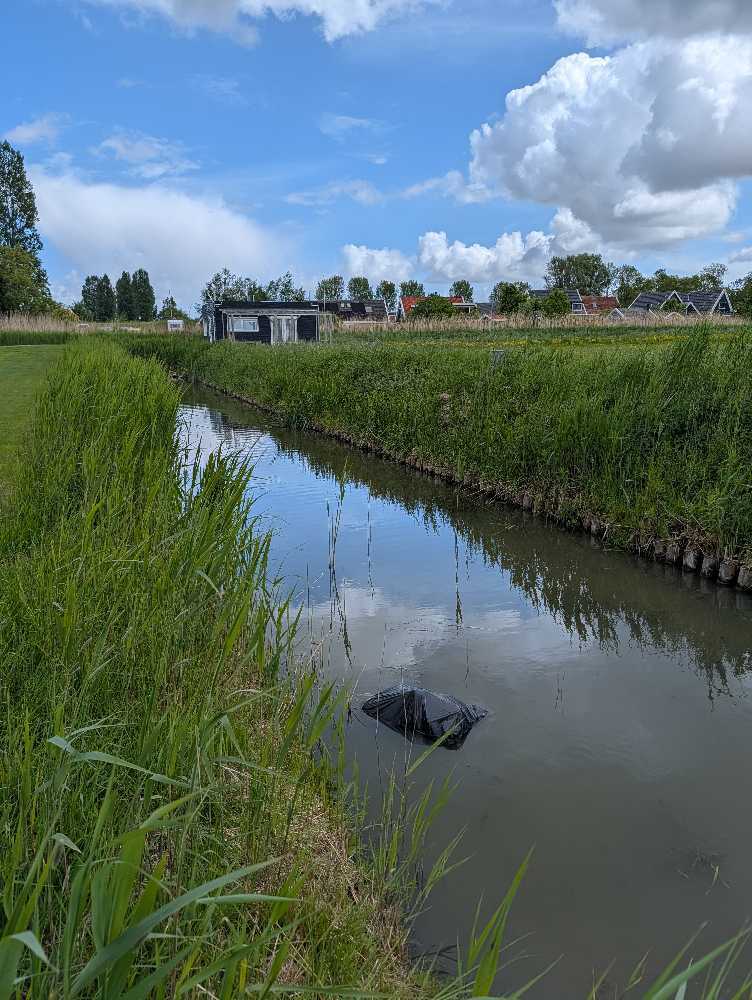 Foto bij melding 5105428 · Afval