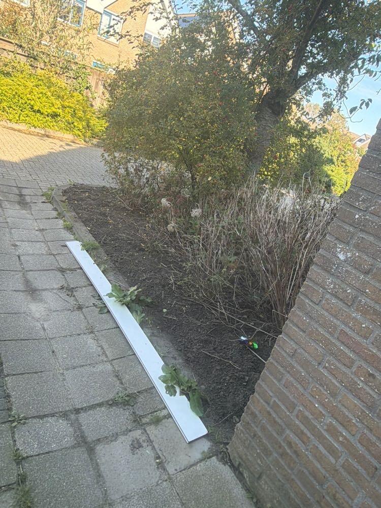 Foto bij melding 5707826 · Groenonderhoud