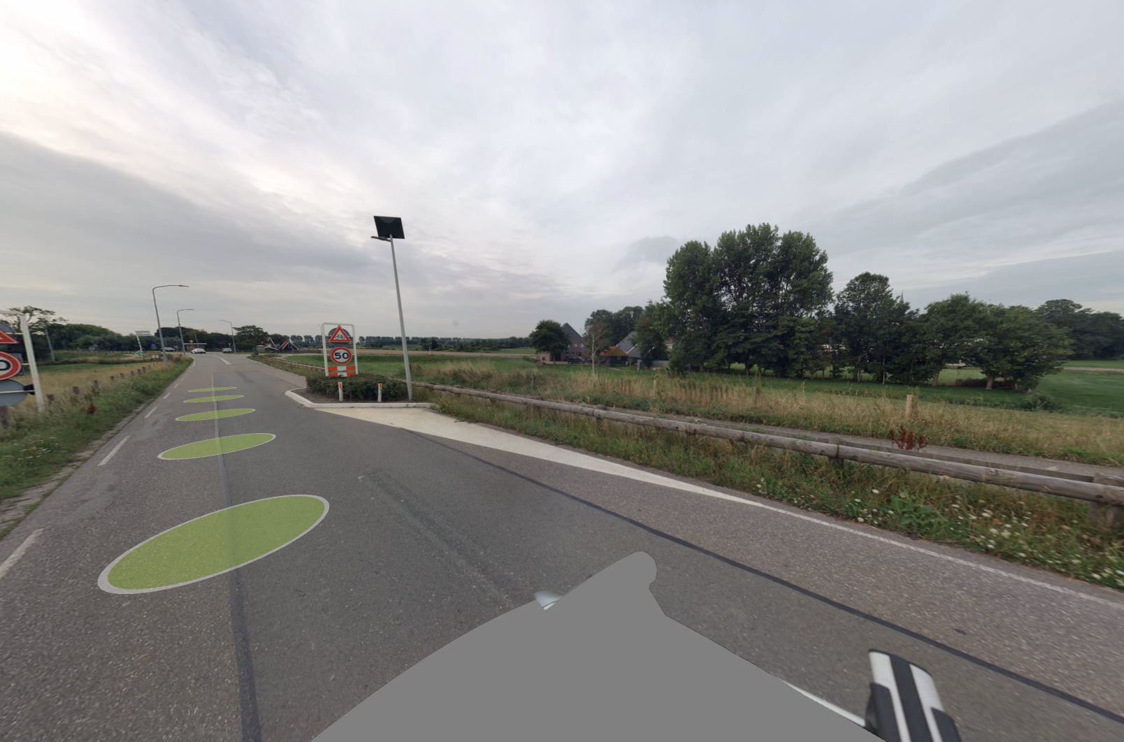 Foto bij melding 5120973 · Wegen, fietspaden, en stoepen