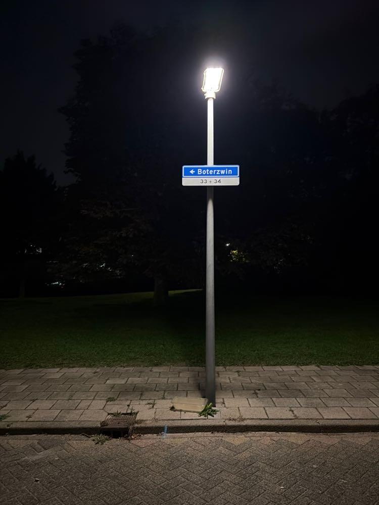 Foto bij melding 5683322 · Straatverlichting