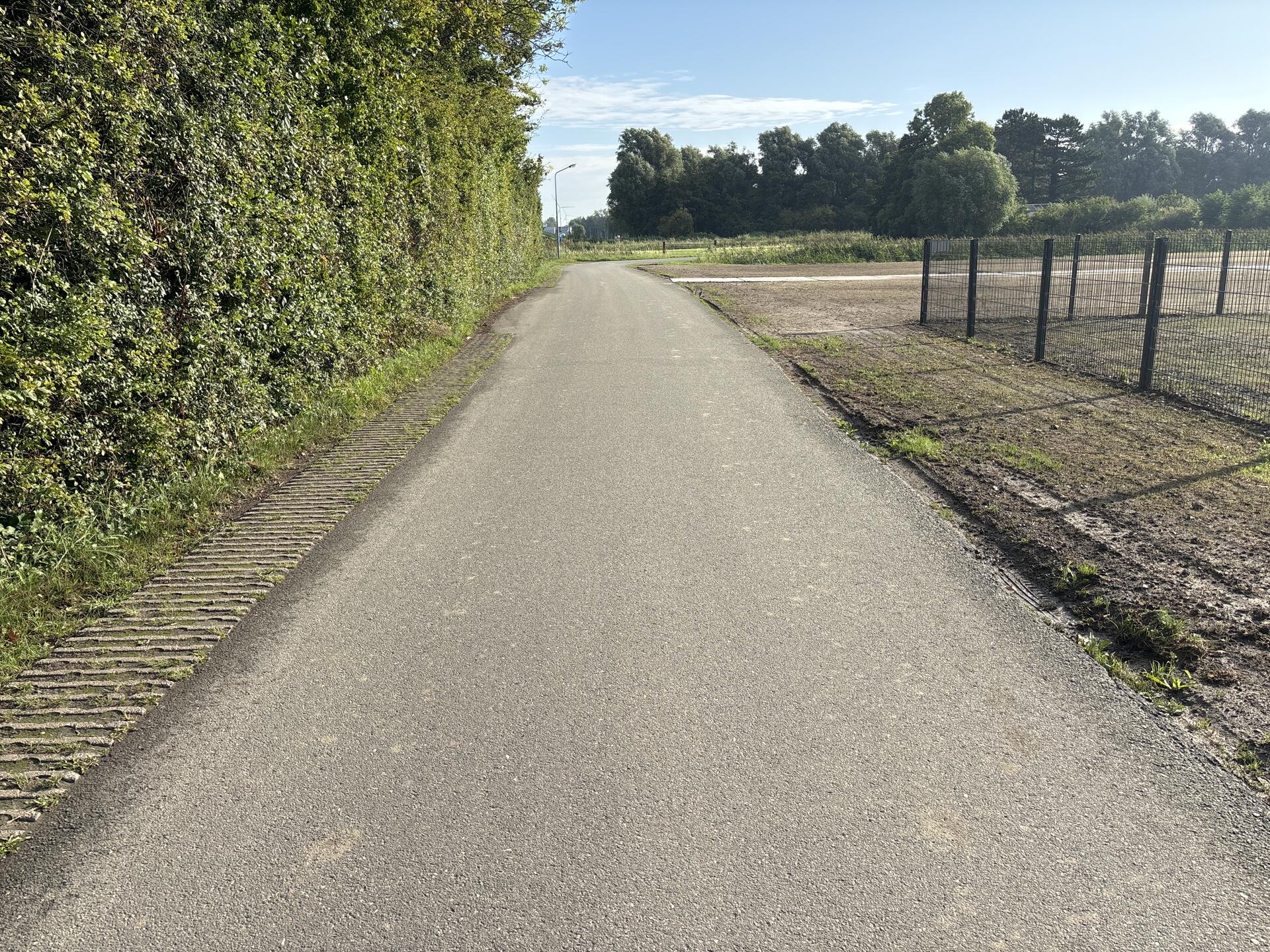 Foto bij melding 5532869 · Wegen, fietspaden, en stoepen