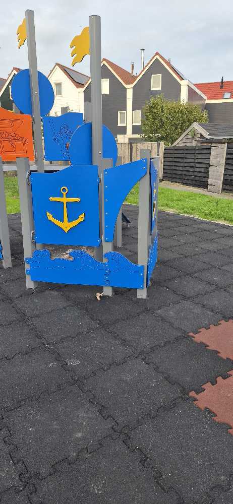 Foto bij melding 5552410 · Afval en zwerfvuil