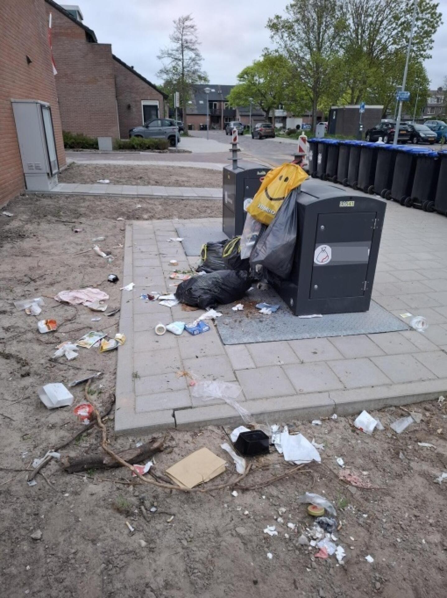 Foto bij melding 5073725 · Afval en zwerfvuil