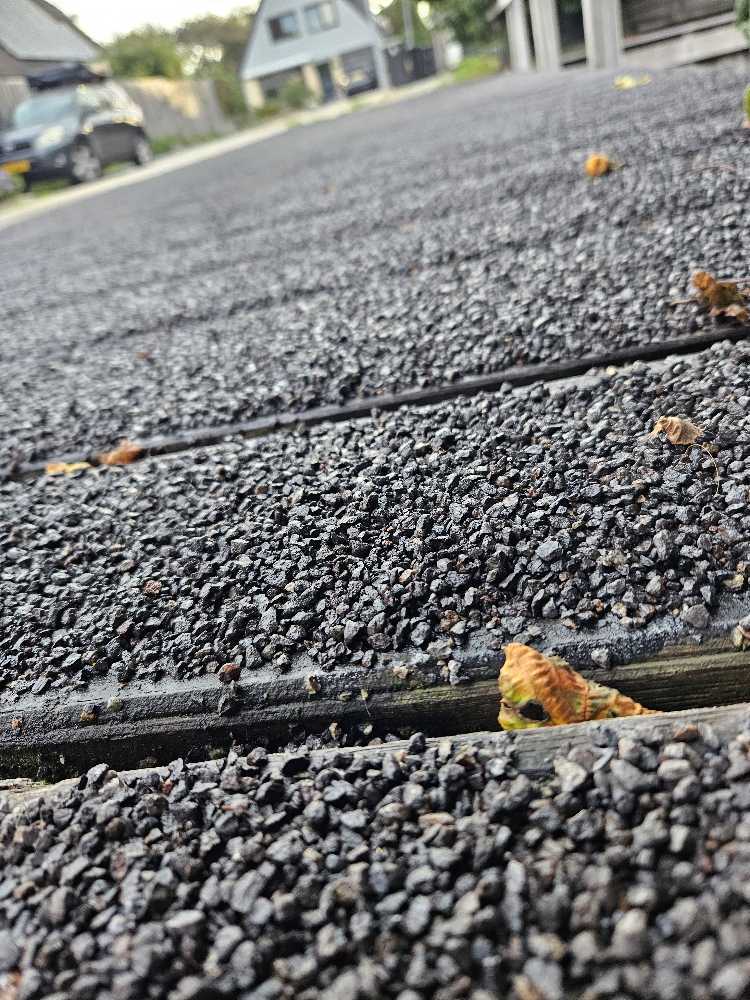Foto bij melding 5636792 · Wegen, fietspaden, en stoepen
