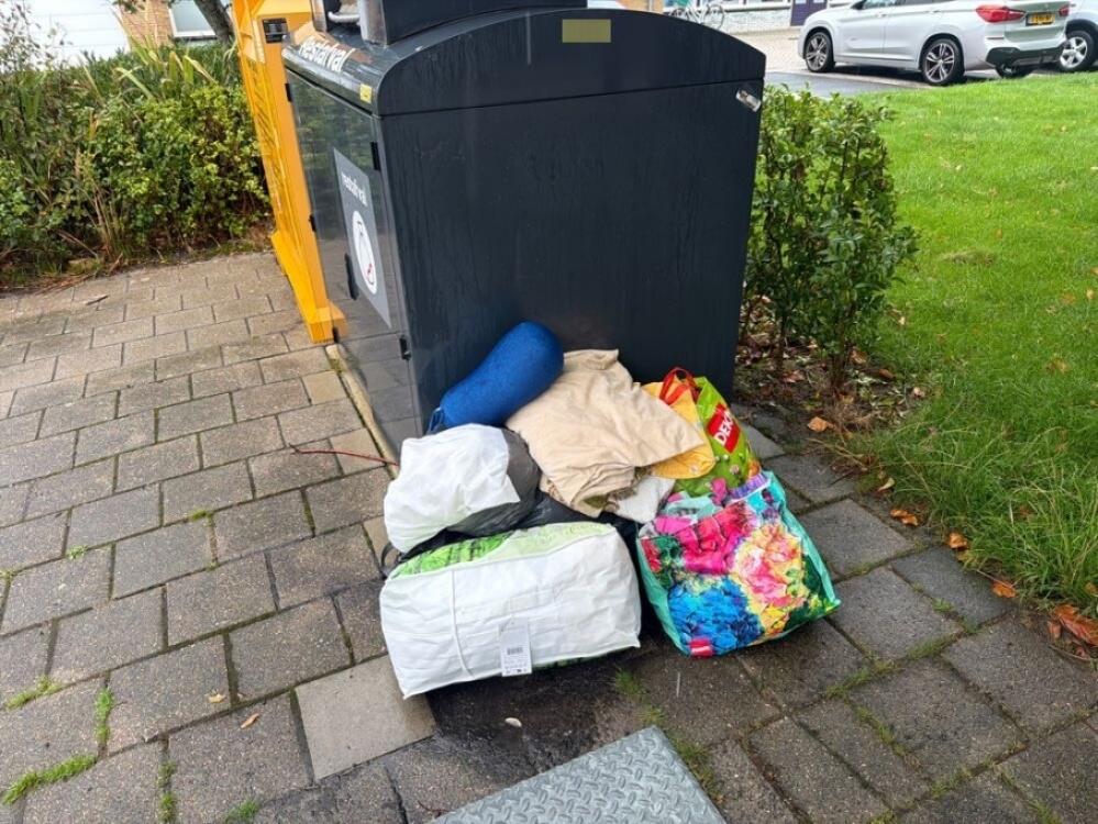 Foto bij melding 5556656 · Afval