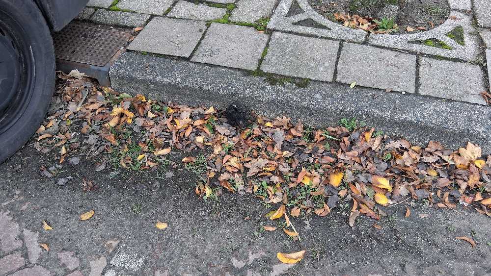 Foto bij melding 5704574 · Wegen, fietspaden, en stoepen