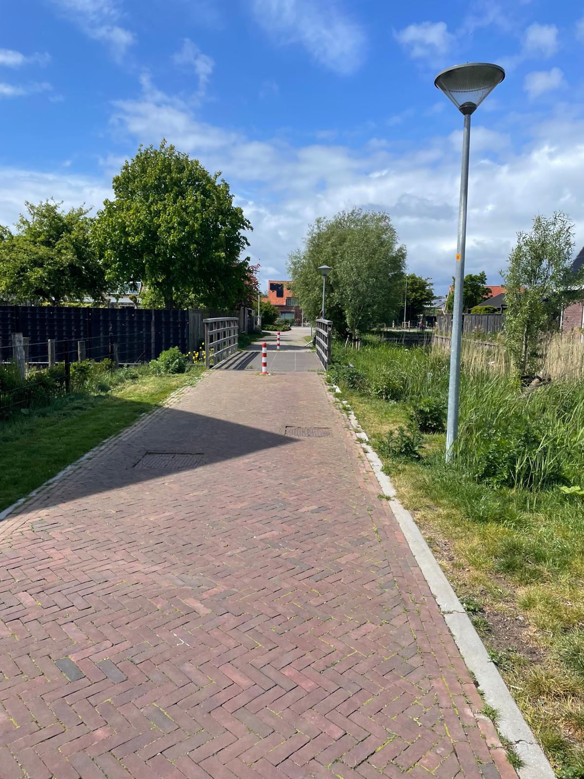 Foto bij melding 5118017 · Straatmeubilair, Verkeersborden etc