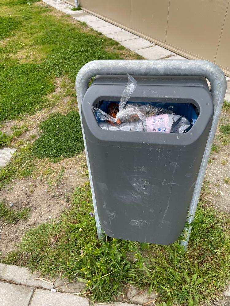 Foto bij melding 5098870 · Afval