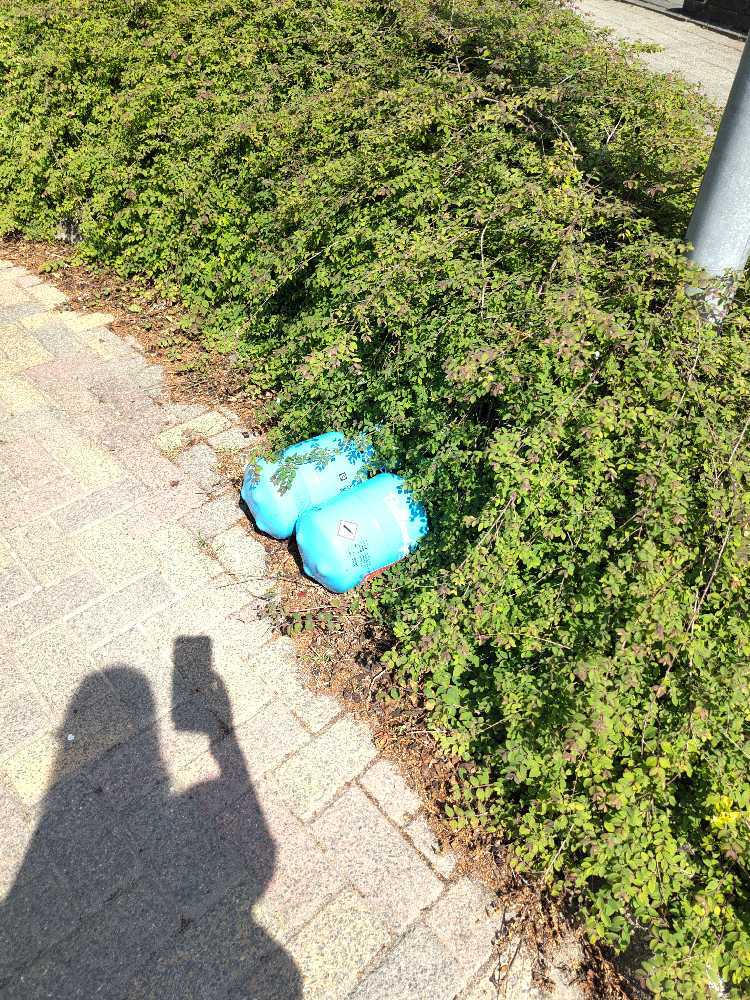 Foto bij melding 5132123 · Afval en zwerfvuil