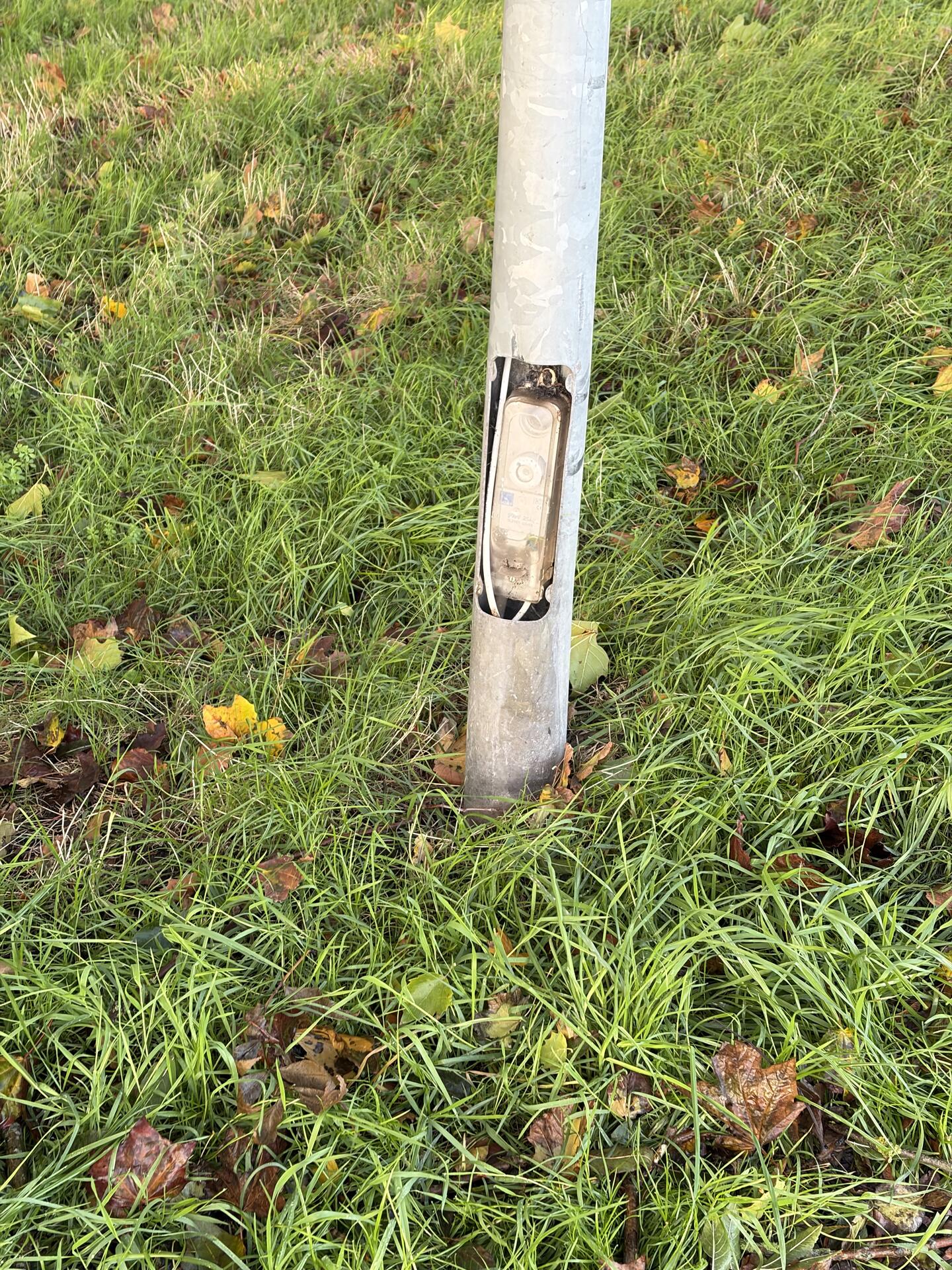 Foto bij melding 5709860 · Straatverlichting