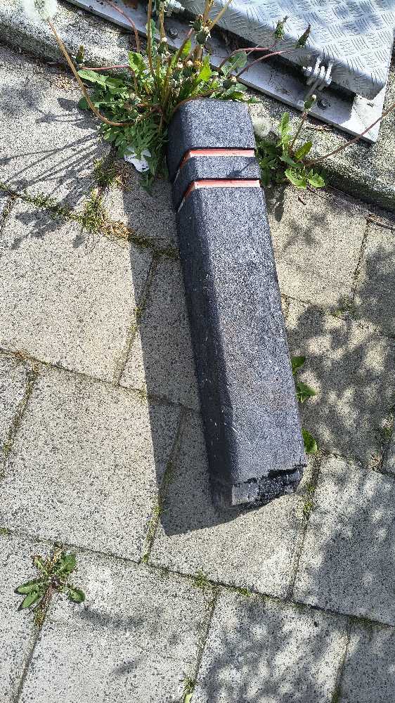 Foto bij melding 5084091 · Speeltoestellen en Straatmeubilair