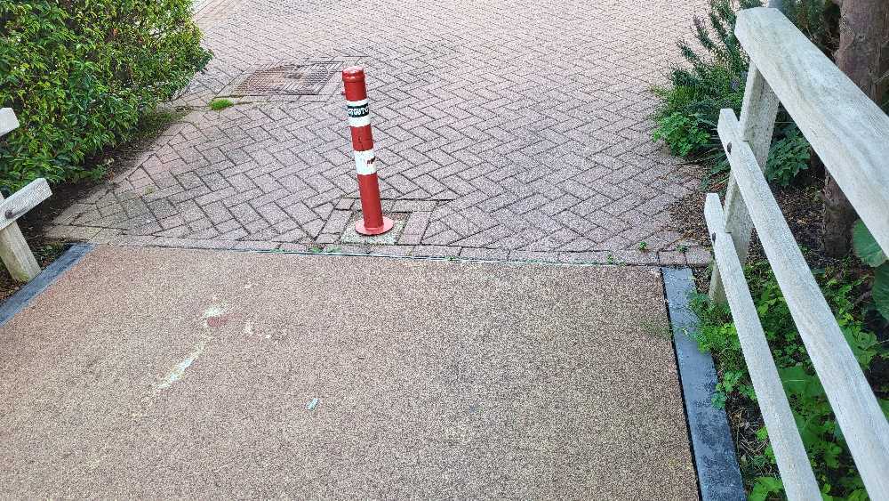 Foto bij melding 5567780 · Wegen, fietspaden, en stoepen