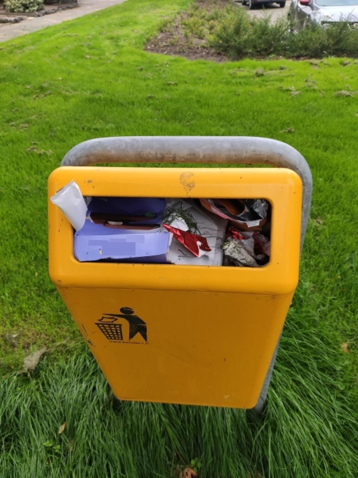 Foto bij melding 5605013 · Afval